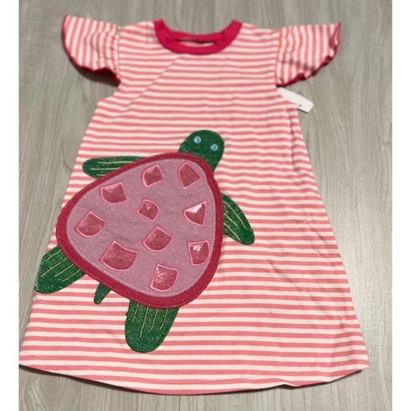 Mud Pie 12-18m pink striped turtle appliqué dress NWOT flutter sleeves - Picture 2 of 3